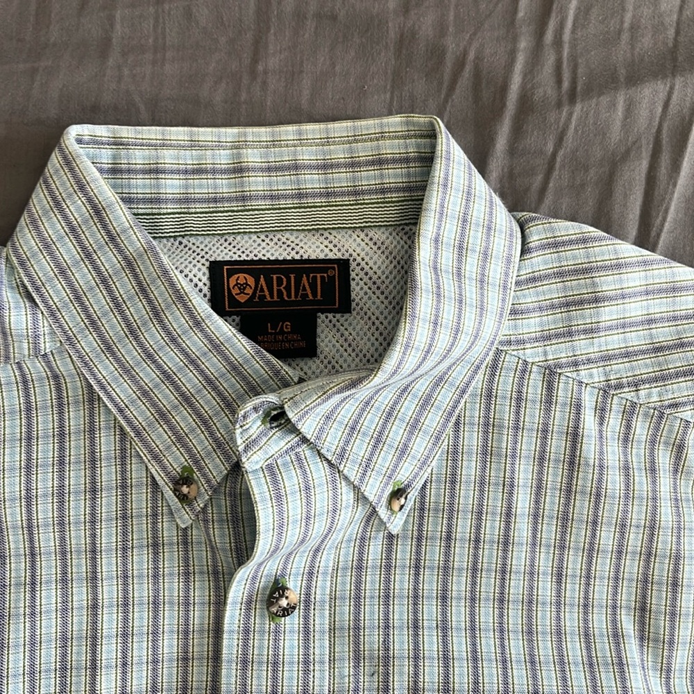 Men’s Ariat rodeo shirt